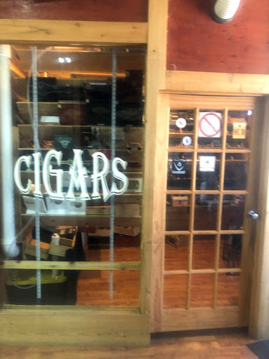 Barber Shop «Astute Gentlemen Cigar & Barber Lounge», reviews and photos, 14223 Inwood Rd, Farmers Branch, TX 75244, USA