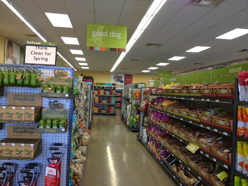 Pet Supply Store «PetPeople», reviews and photos, 4631 Everhard Rd NW, Canton, OH 44718, USA