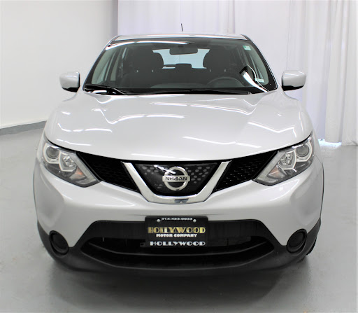 Used Car Dealer «Hollywood Motor Co.», reviews and photos, 9500 St Charles Rock Rd, Breckenridge Hills, MO 63114, USA