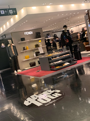 FENDI Hankyu Men's Tokyo Store