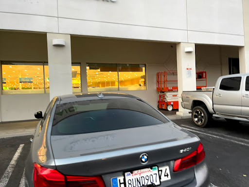 Grocery Store «Ralphs Fresh Fare», reviews and photos, 21909 Ventura Blvd, Woodland Hills, CA 91364, USA