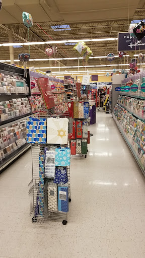 Grocery Store «Stop & Shop», reviews and photos, 5 Town Center Dr, Sparta Township, NJ 07871, USA