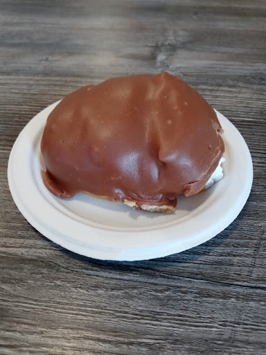 Donut Shop «Wilson Doughnut Shop», reviews and photos, 525 Tarboro Street Annex SW, Wilson, NC 27893, USA