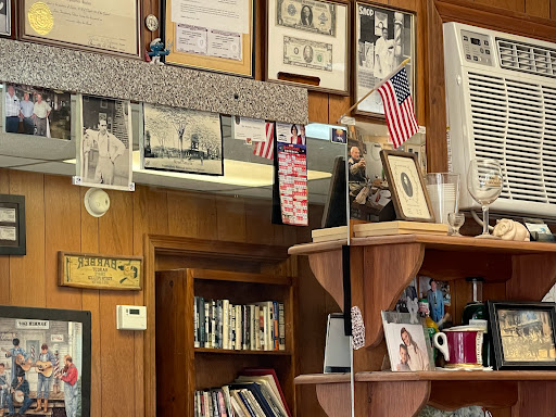 Barber Shop «Saxony Barber Shop», reviews and photos, 3 Central St, Framingham, MA 01701, USA