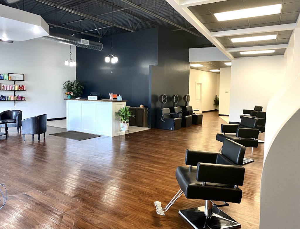 S & Co Beauty Lounge 60152