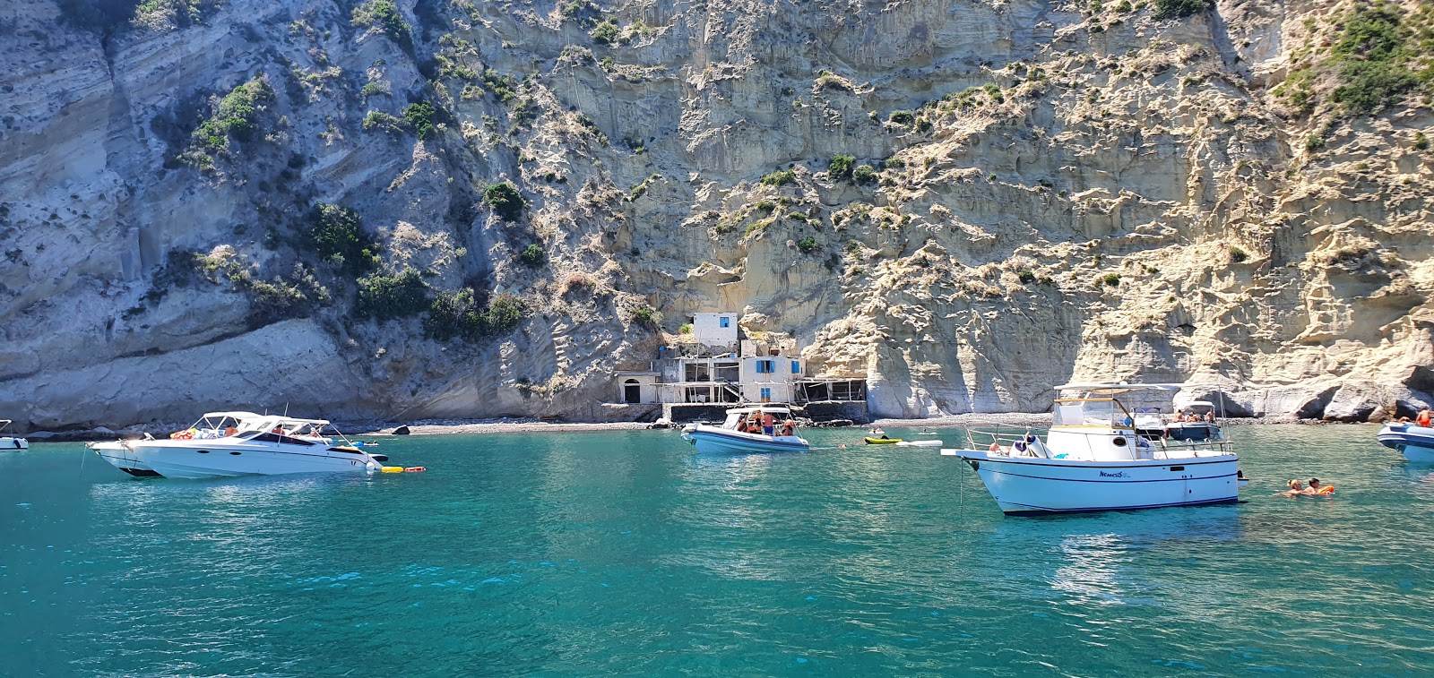 Foto van Spiaggia San Pancrazio met blauw puur water oppervlakte