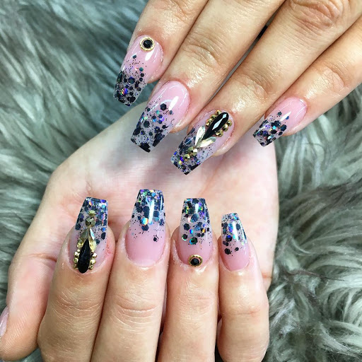 Nail Salon «Nail Salon Martinsburg Euro Nails», reviews and photos, 80 Retail Commons Pkwy #2, Martinsburg, WV 25403, USA