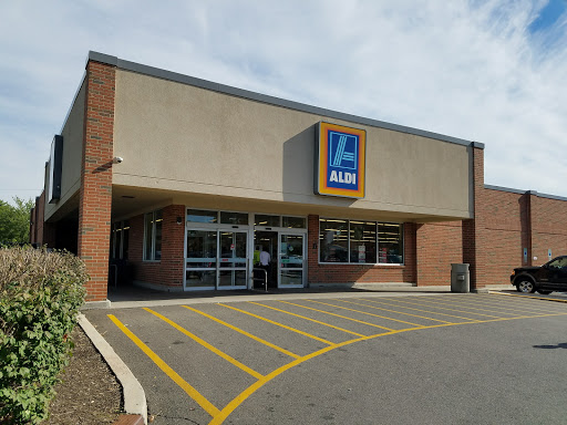 Supermarket «ALDI», reviews and photos, 6 Van Dyke Ave, New Brunswick, NJ 08901, USA