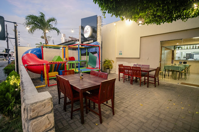 Eleve pizzaria artesanal