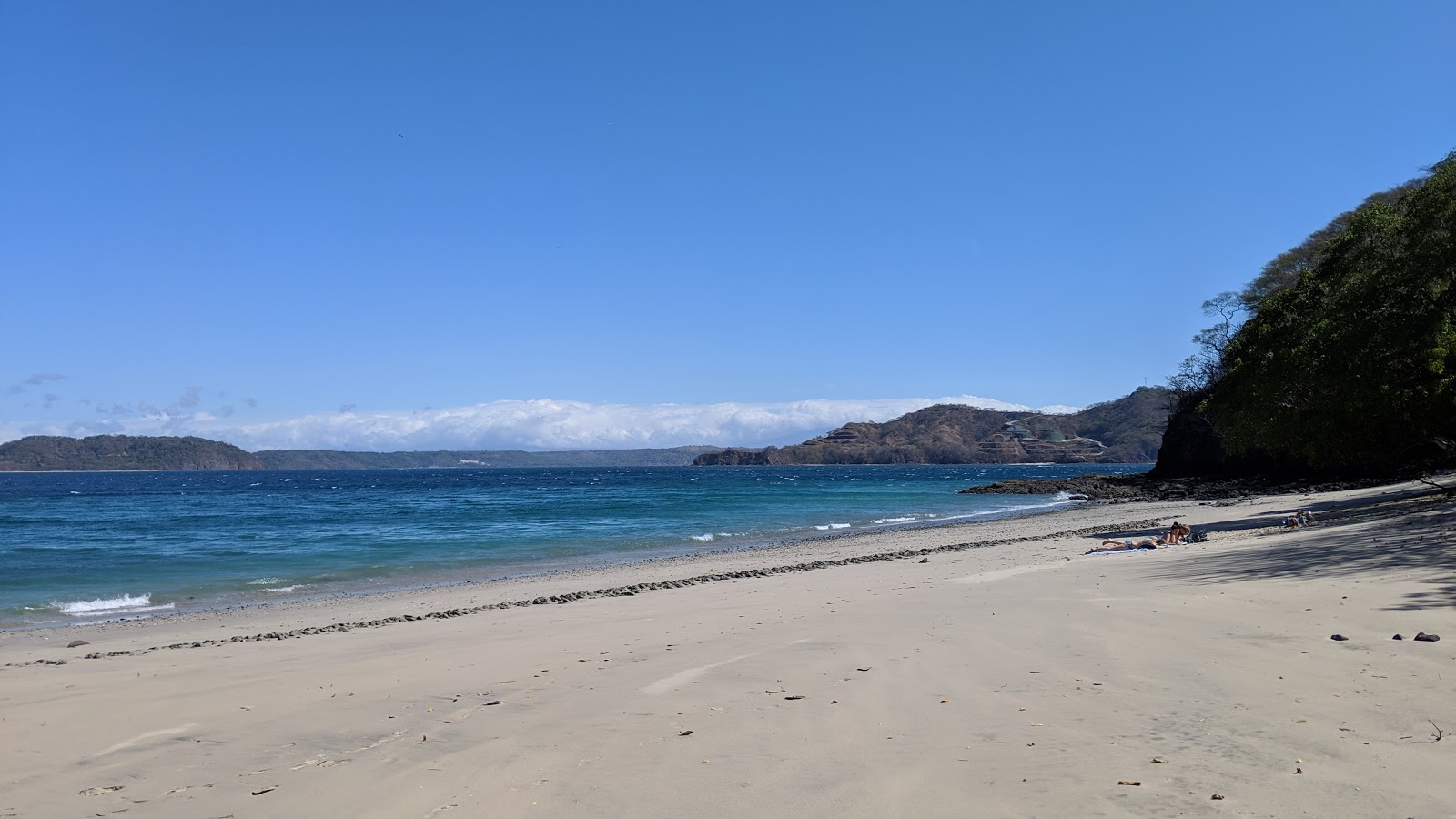 Foto van Playa Penca met ruim strand