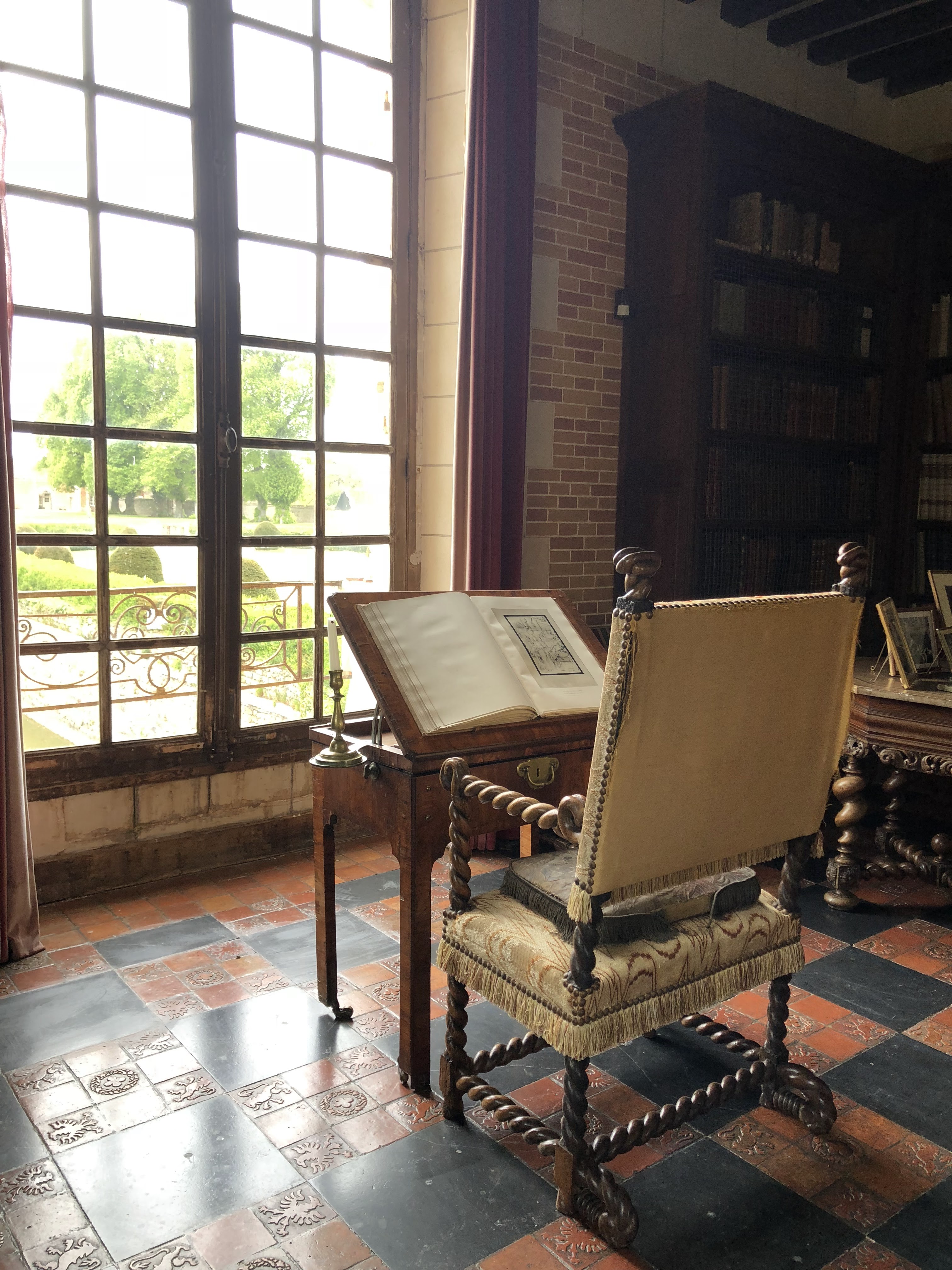 Photo n° 50 de l'avis de N. fait le 16/05/2019 à 12:18