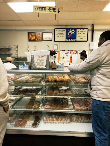 Donut Shop «Old Fashioned Donuts», reviews and photos, 11248 S Michigan Ave, Chicago, IL 60628, USA