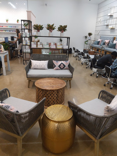 Shoe Store «DSW Designer Shoe Warehouse», reviews and photos, 6644 Loisdale Rd, Springfield, VA 22150, USA