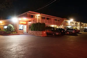 Edgewood Motel image