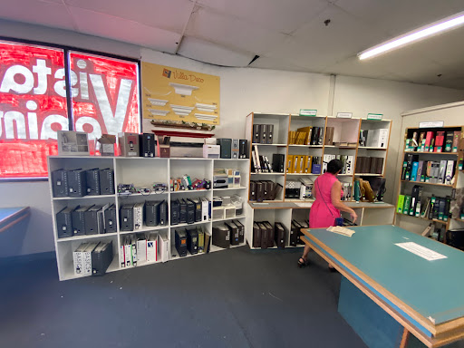 Paint Store «Vista Paint», reviews and photos, 1431 Rimpau Ave, Corona, CA 92879, USA