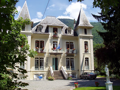 hôtels Castel De La Pique Bagnères-de-Luchon