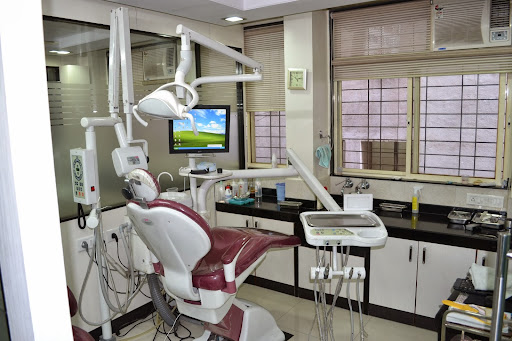 Dr Niket Lokhande Dental Clinic