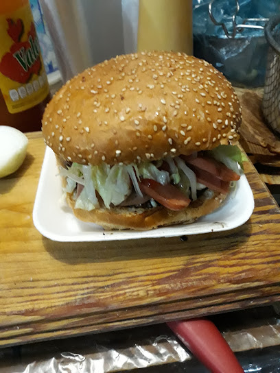 Hamburguesas al Carbon. - 52600, Av Francisco Javier Mina 300, Santiago Tianguistenco, Méx., Mexico