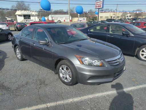 Car Dealer «Louisville CARS DIRECT», reviews and photos, 7565 Dixie Hwy, Louisville, KY 40258, USA