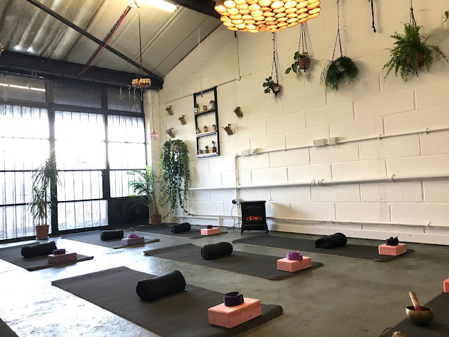 Reviews of Fulham Yoga studio 21 in London - Yoga studio