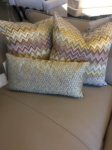 Furniture Store «Wasser Exclusive Furniture», reviews and photos, 19 NE 1st Ave, Hallandale Beach, FL 33009, USA