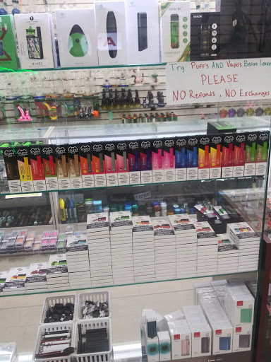 Tobacco Shop «2 Way Smoke Shop», reviews and photos, 7422 N 51st Ave, Glendale, AZ 85301, USA