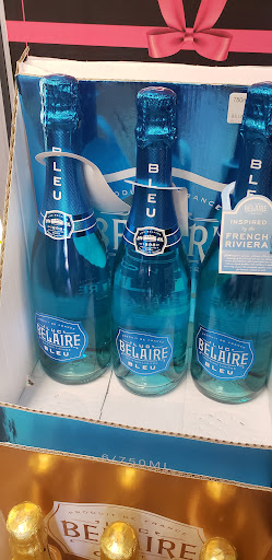 Wine Store «Douglas Fine Wine & Spirits», reviews and photos, 5 Robert F Toner Blvd, North Attleborough, MA 02763, USA