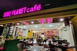 Love Planet Cafe & Restaurant image