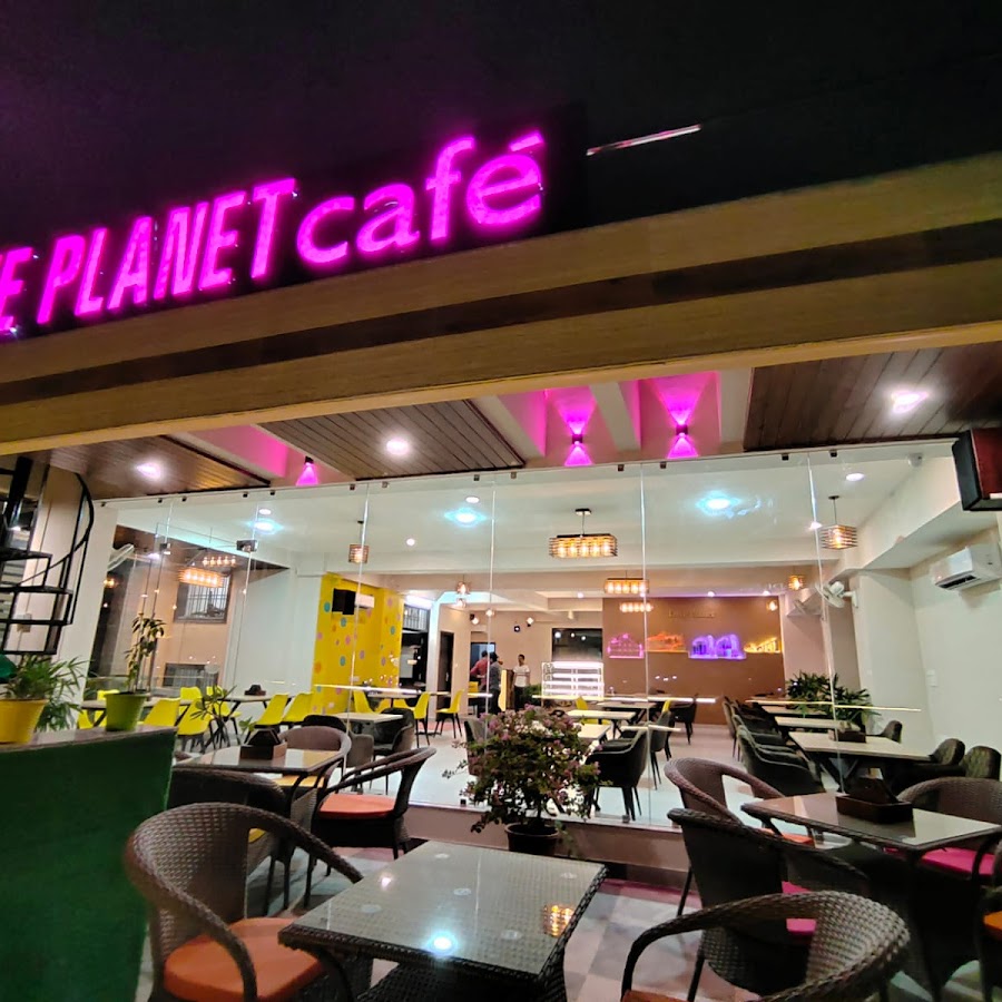 Love Planet Cafe & Restaurant
