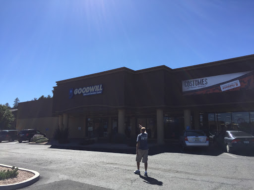 Clothing Store «Iron Springs Goodwill Retail Store & Donation Center», reviews and photos