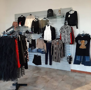 Nadia Store Via Viterbo, 35, 01020 Celleno VT, Italia