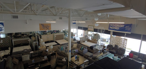 Used Furniture Store «Orlando Furniture Exchange», reviews and photos, 3228 W State Rd 426 #1016, Oviedo, FL 32765, USA