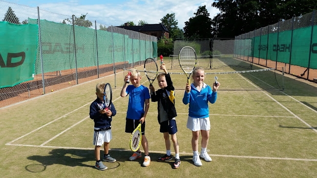 Humlebæk Tennisklub - Skole