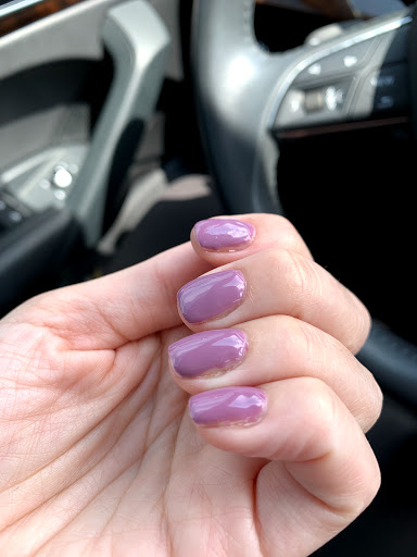 Spa Nails 7