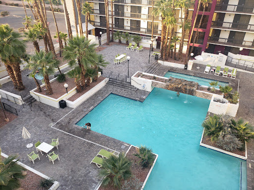 Holiday Inn & Suites Phoenix-Mesa/Chandler, an IHG Hotel