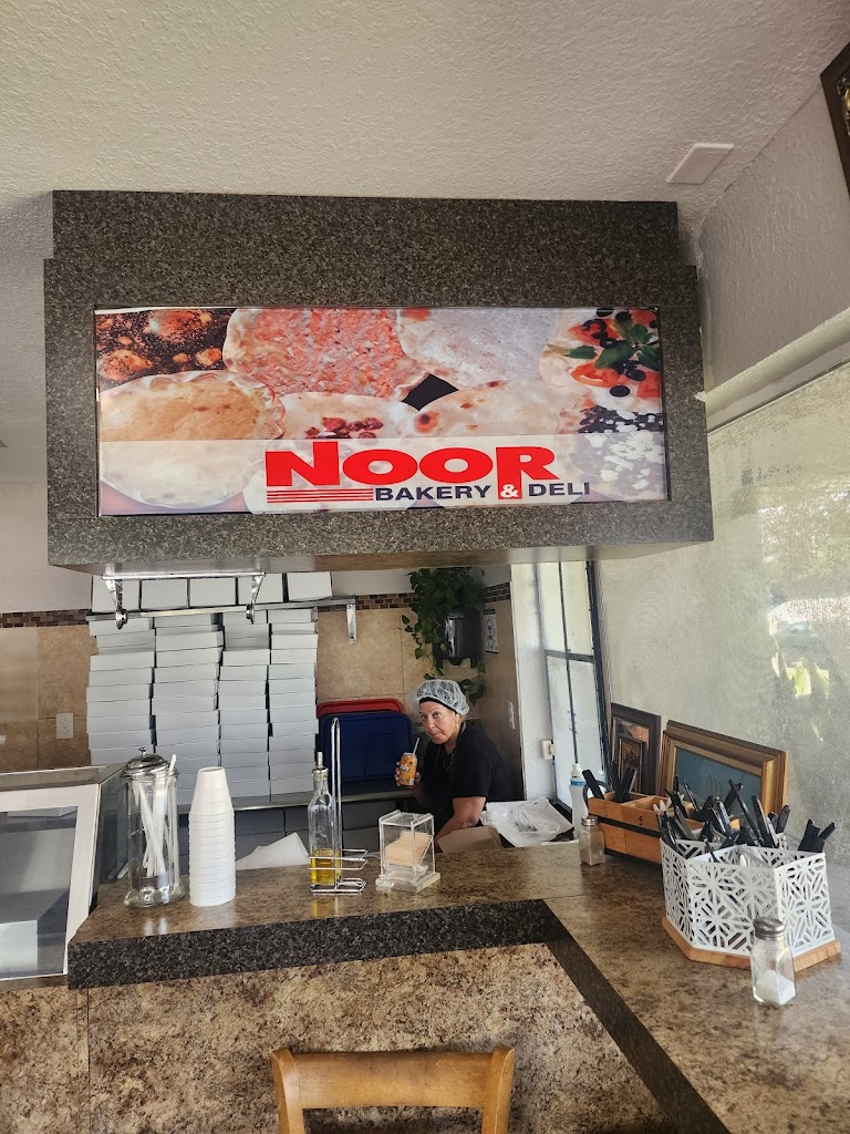 Noor Bakery & Deli 33312