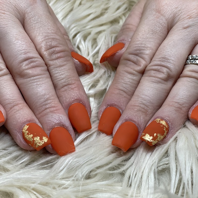 OASIS NAILS AND SPA IN ZEPHYRHILLS