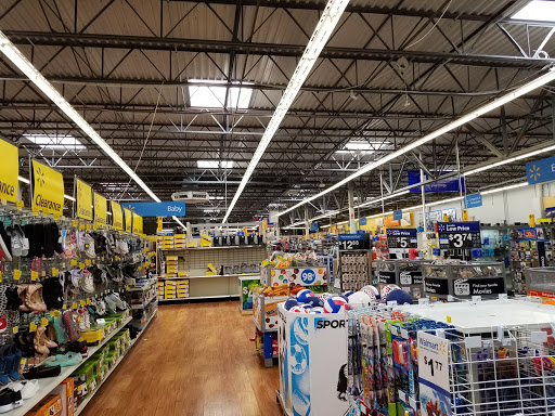 Department Store «Walmart Supercenter», reviews and photos, 415 Industrial Ave, Grinnell, IA 50112, USA