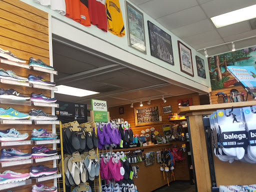 Running Store «Marathon Sports», reviews and photos, 401 Main St, Melrose, MA 02176, USA