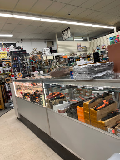 Sporting Goods Store «Hunters Gallery», reviews and photos, 237 Mt Cobb Hwy, Hamlin, PA 18427, USA