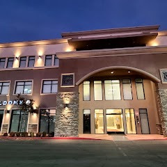 Diamond Hills Plaza Shopping Center