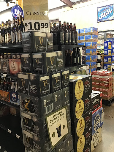 Liquor Store «The Barn Bottle Shop», reviews and photos, 25 Village Pkwy, Pendergrass, GA 30567, USA