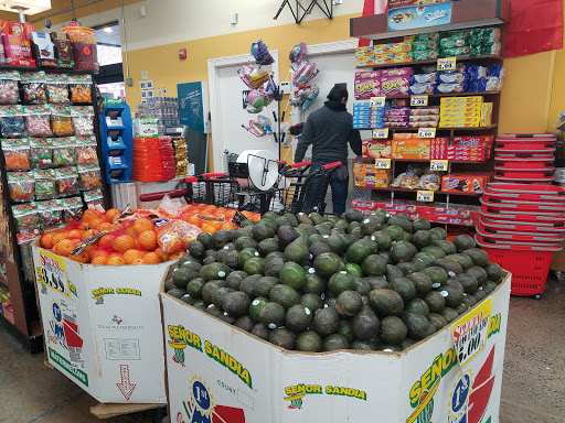 Grocery Store «C-Town Supermarkets», reviews and photos, 160 Colony St, Meriden, CT 06451, USA