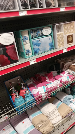 Dollar Store «FAMILY DOLLAR», reviews and photos, 341 E Belt Line Rd, Wilmer, TX 75172, USA