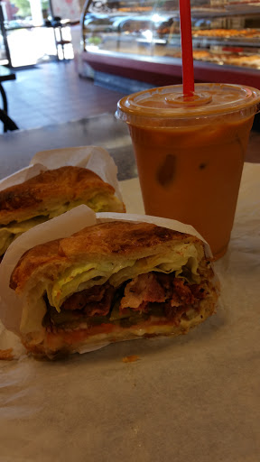 Donut Shop «Golden Donuts», reviews and photos, 1818 W Baseline Rd, Mesa, AZ 85202, USA