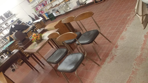 Thrift Store «Thrifty Shopper», reviews and photos, 112 E Manlius St, East Syracuse, NY 13057, USA