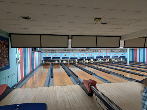 Bowling Alley «Walkersville Bowling Center Inc», reviews and photos, 44 W Pennsylvania Ave, Walkersville, MD 21793, USA