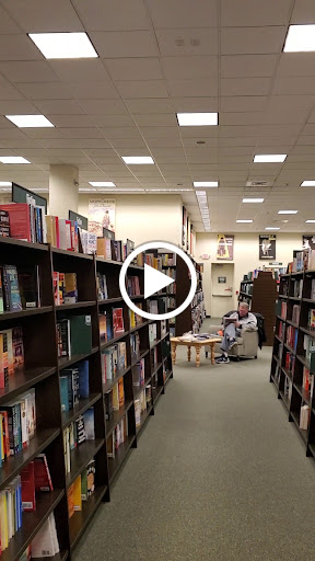 Book Store «Barnes & Noble», reviews and photos, 112 Eisenhower Pkwy, Livingston, NJ 07039, USA