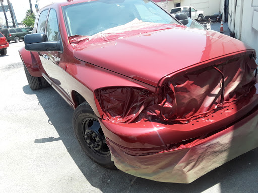 Auto Body Shop «Maaco Collision Repair & Auto Painting», reviews and photos, 288 S E St, San Bernardino, CA 92401, USA