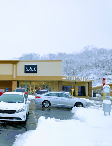 Jewelry Store «Kay Jewelers», reviews and photos, 525 Clairton Blvd, Pleasant Hills, PA 15236, USA